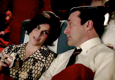 1397489265_neve-campbell-jon-hamm-mad-men-467